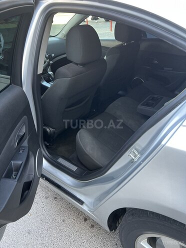 Chevrolet Cruze 2011, 300,000 km - 1.4 л - Bakı
