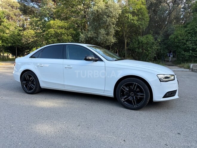 Audi A4 2015, 187,000 km - 1.8 л - Bakı