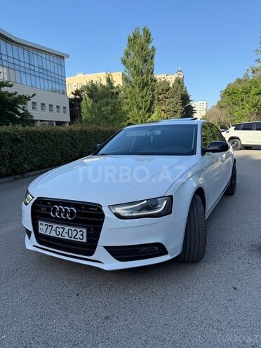 Audi A4 2015, 187,000 km - 1.8 л - Bakı