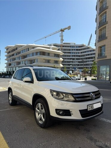 Volkswagen Tiguan 2011, 133,000 km - 2.0 l - Bakı