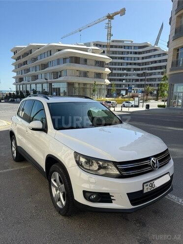 Volkswagen Tiguan 2011, 133,000 km - 2.0 l - Bakı