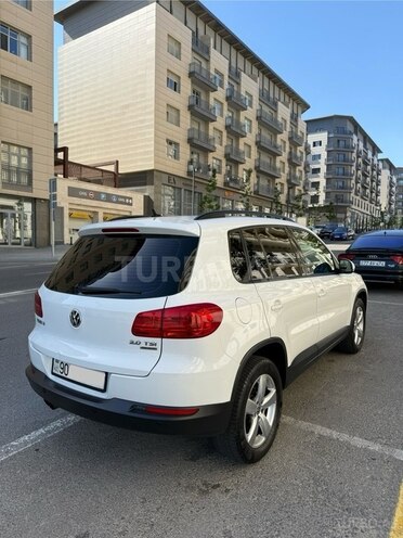 Volkswagen Tiguan 2011, 133,000 km - 2.0 l - Bakı