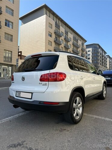 Volkswagen Tiguan 2011, 133,000 km - 2.0 l - Bakı