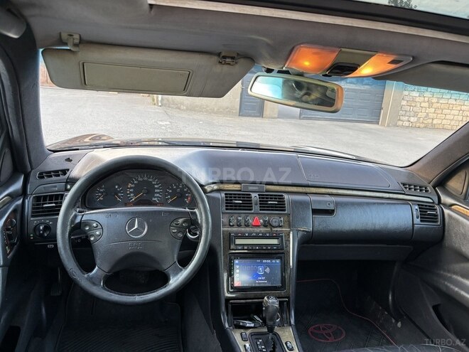 Mercedes E 230 1997, 280,000 km - 2.3 l - Bakı