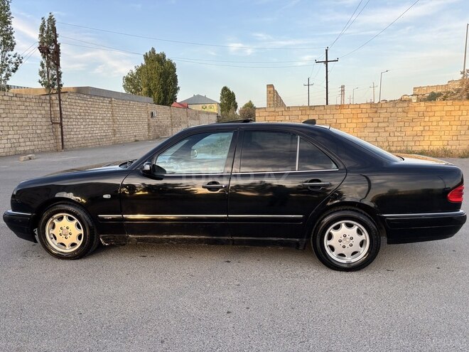 Mercedes E 230 1997, 280,000 km - 2.3 l - Bakı