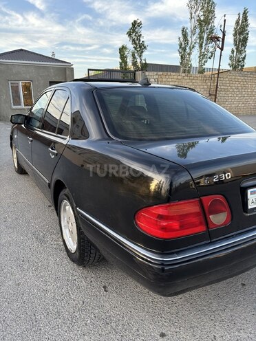 Mercedes E 230 1997, 280,000 km - 2.3 l - Bakı