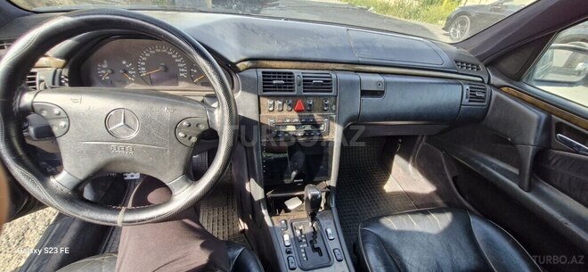 Mercedes E 320 1996, 650,000 km - 3.2 l - Şəmkir