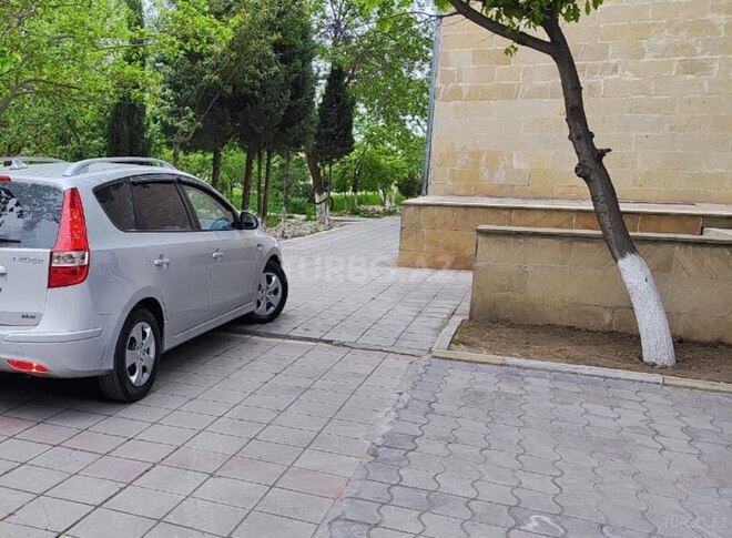 Hyundai i30 2010, 260,000 km - 1.6 l - Şirvan