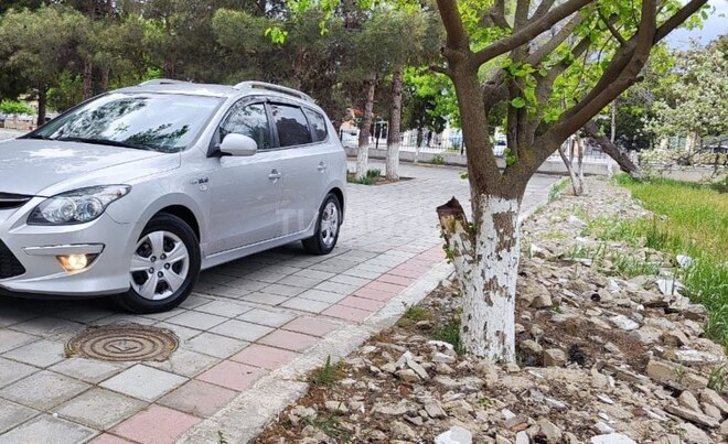 Hyundai i30 2010, 260,000 km - 1.6 l - Şirvan