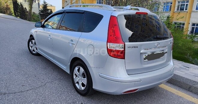 Hyundai i30 2010, 260,000 km - 1.6 l - Şirvan