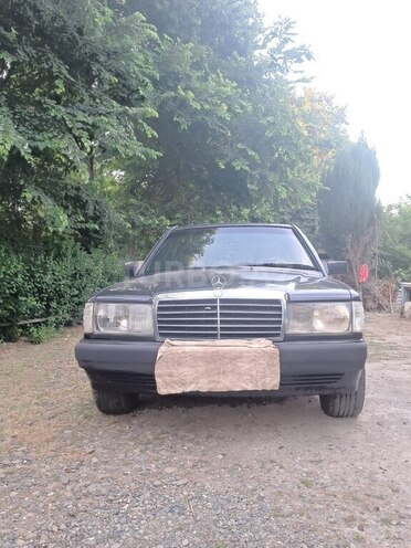Mercedes 190 1992, 380,000 km - 1.8 l - Masallı