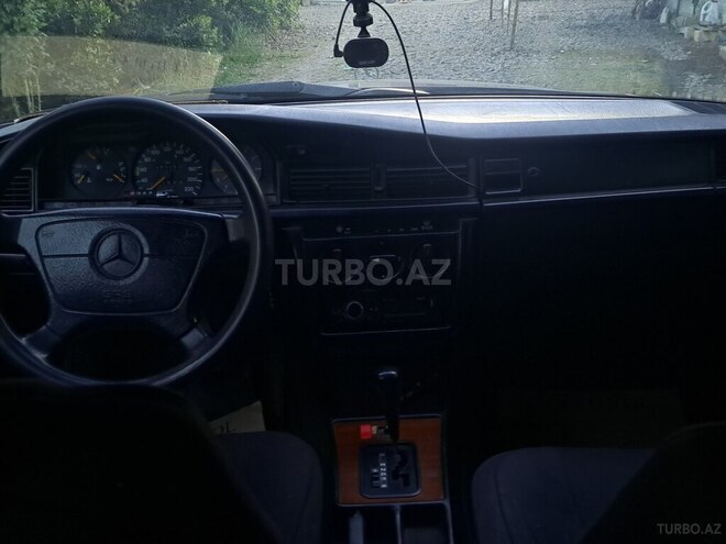 Mercedes 190 1992, 380,000 km - 1.8 l - Masallı