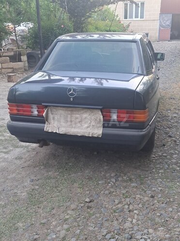 Mercedes 190 1992, 380,000 km - 1.8 l - Masallı