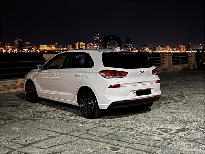 Hyundai i30 2016, 230,000 km - 1.6 l - Bakı