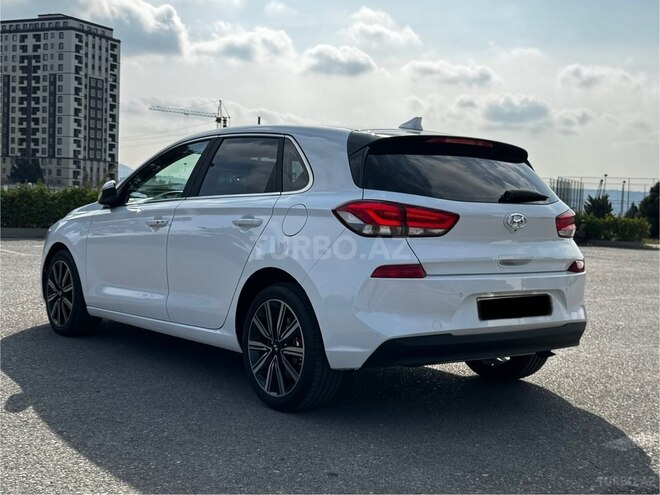 Hyundai i30 2016, 230,000 km - 1.6 l - Bakı