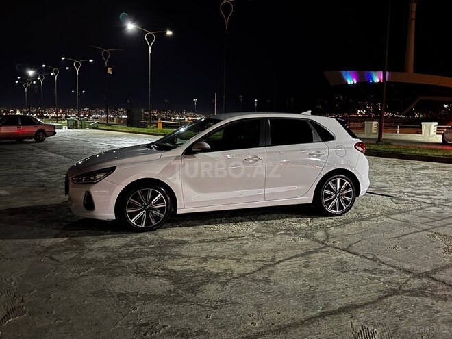 Hyundai i30 2016, 230,000 km - 1.6 l - Bakı