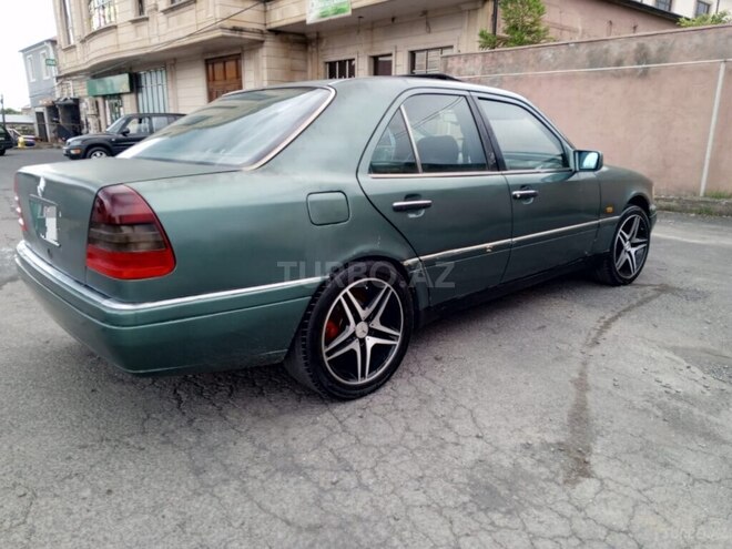 Mercedes C 220 1994, 294,462 km - 2.2 л - Zaqatala