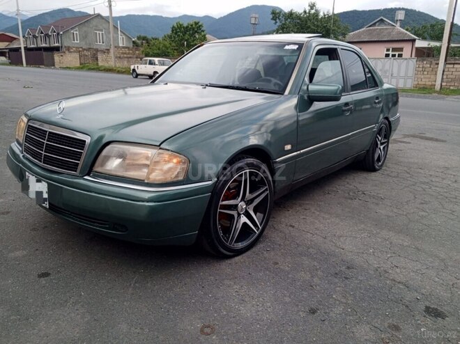 Mercedes C 220 1994, 294,462 km - 2.2 л - Zaqatala