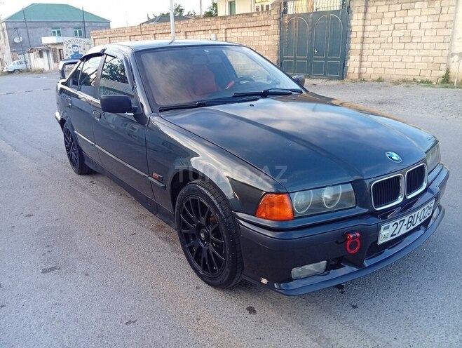 BMW 320 1994, 445,000 km - 2.0 l - Sumqayıt