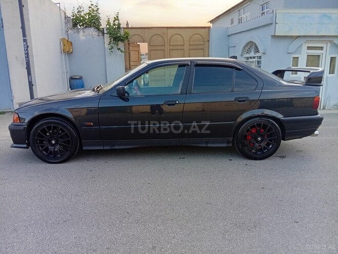 BMW 320 1994, 445,000 km - 2.0 l - Sumqayıt
