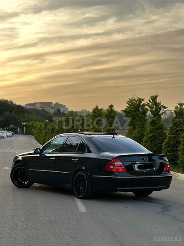 Mercedes E 320 2002, 246,000 km - 3.2 l - Bakı