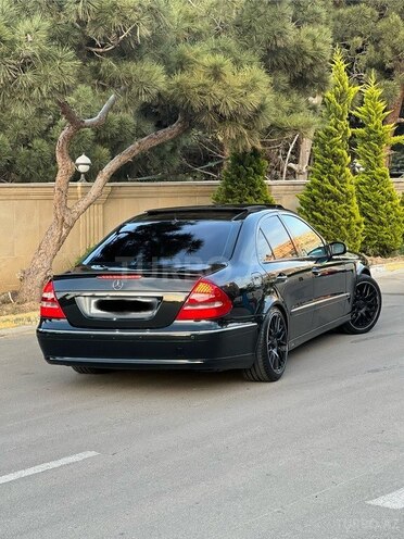 Mercedes E 320 2002, 246,000 km - 3.2 l - Bakı