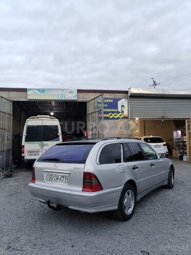 Mercedes C 220 d 1999, 894,581 km - 2.2 l - Bərdə