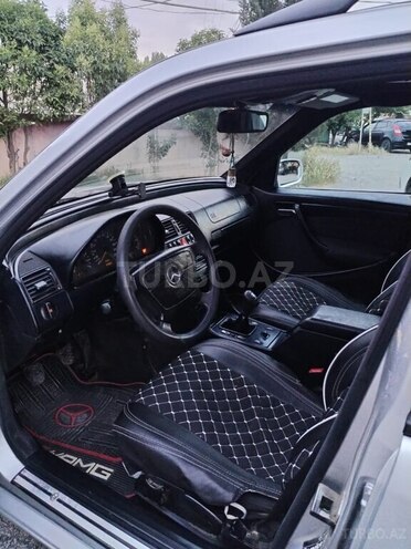 Mercedes C 220 d 1999, 894,581 km - 2.2 l - Bərdə