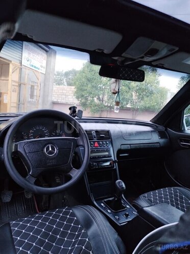 Mercedes C 220 d 1999, 894,581 km - 2.2 l - Bərdə