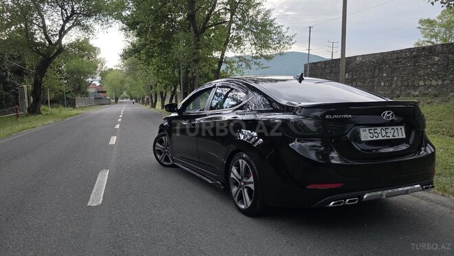 Hyundai Elantra 2014, 183,465 km - 1.8 l - Şəki