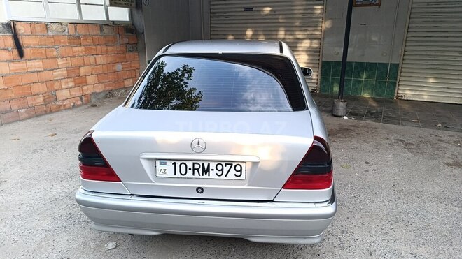 Mercedes C 240 1998, 318,000 km - 2.4 л - Göyçay