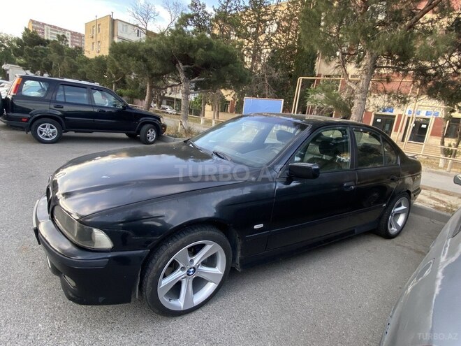 BMW 523 1999, 247,000 km - 2.5 l - Bakı