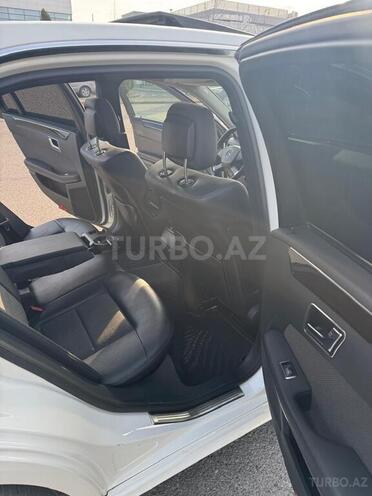 Mercedes E 250 2010, 169,800 km - 1.8 l - Kürdəmir