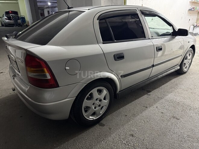 Opel Astra 2002, 211,000 km - 1.8 l - Bakı