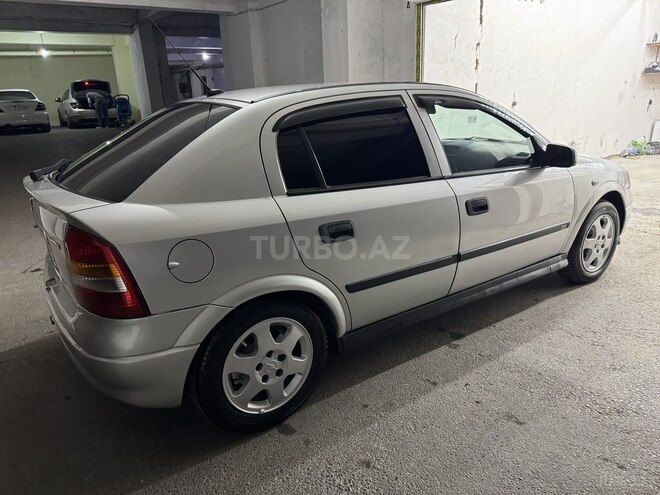 Opel Astra 2002, 211,000 km - 1.8 l - Bakı