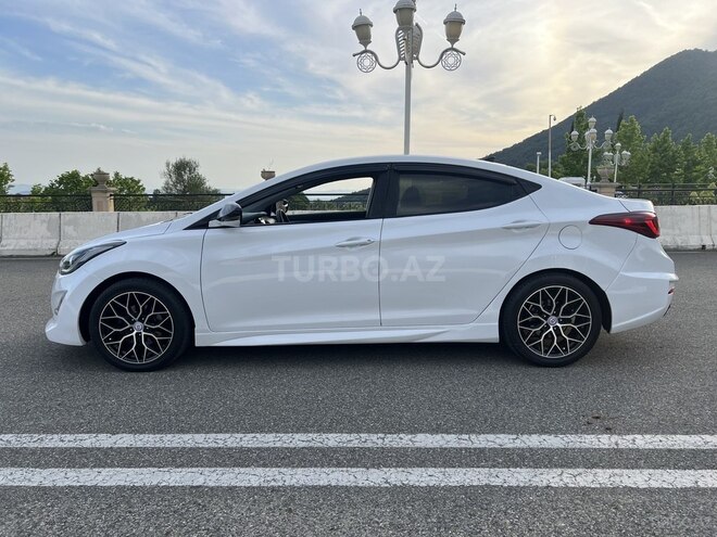 Hyundai Elantra 2014, 203,000 km - 1.8 l - Qəbələ