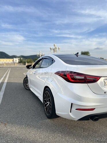 Hyundai Elantra 2014, 203,000 km - 1.8 l - Qəbələ
