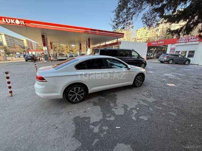 Volkswagen Passat 2016, 255,000 km - 1.8 l - Bakı