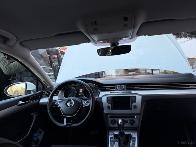 Volkswagen Passat 2016, 255,000 km - 1.8 l - Bakı