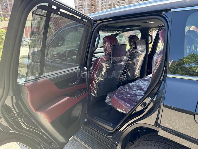 Lexus LX 500d-8