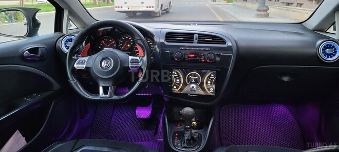 SEAT Leon-9
