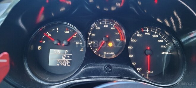 SEAT Leon-10