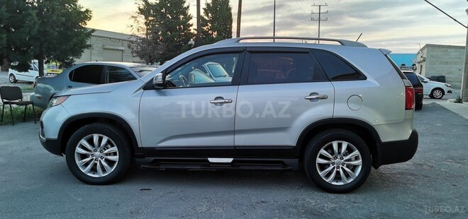 Kia Sorento-2