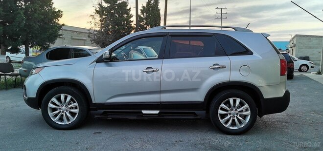 Kia Sorento-5