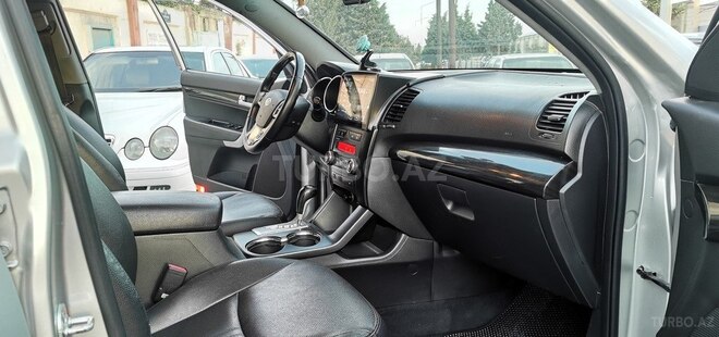Kia Sorento-17