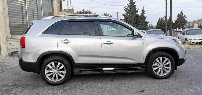 Kia Sorento-4