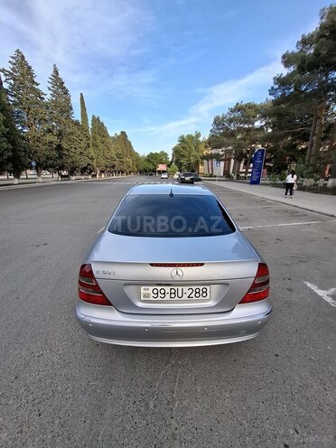 Mercedes E 240 2003, 50,346 km - 2.6 l - Sumqayıt