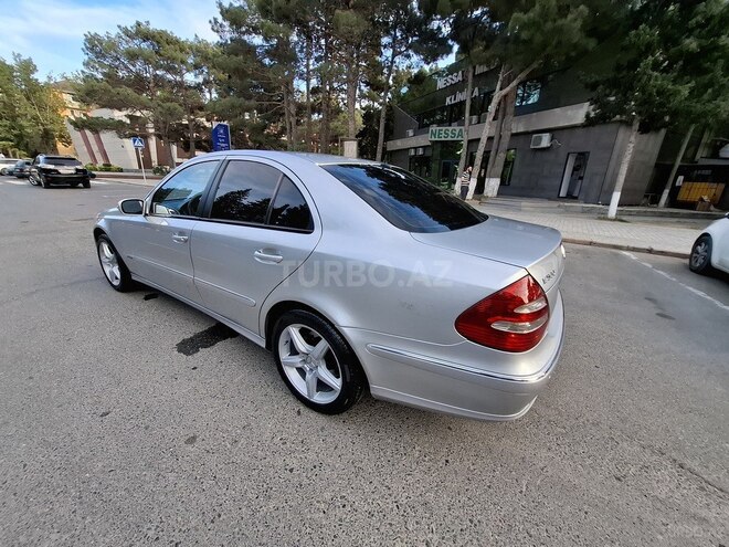 Mercedes E 240 2003, 50,346 km - 2.6 l - Sumqayıt