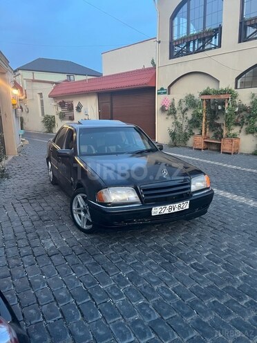 Mercedes C 180 1997, 300,000 km - 1.8 л - Bakı