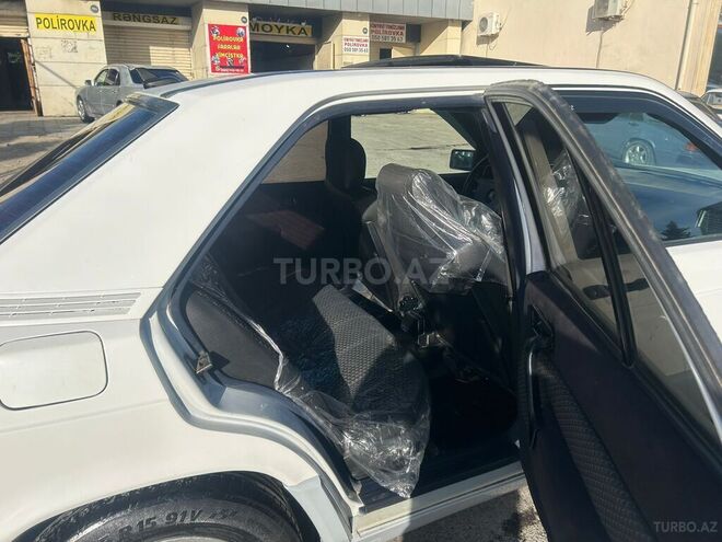 Mercedes 190 1991, 300,000 km - 2.0 l - Sumqayıt